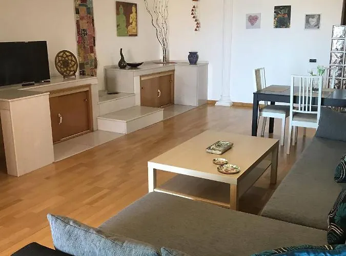 Big And Bright * كوراليهو